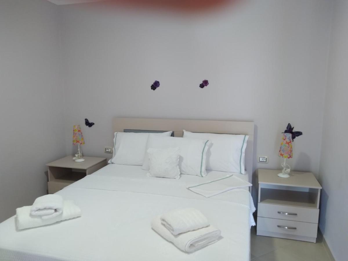 Eleana'S Apartament Саранда Экстерьер фото