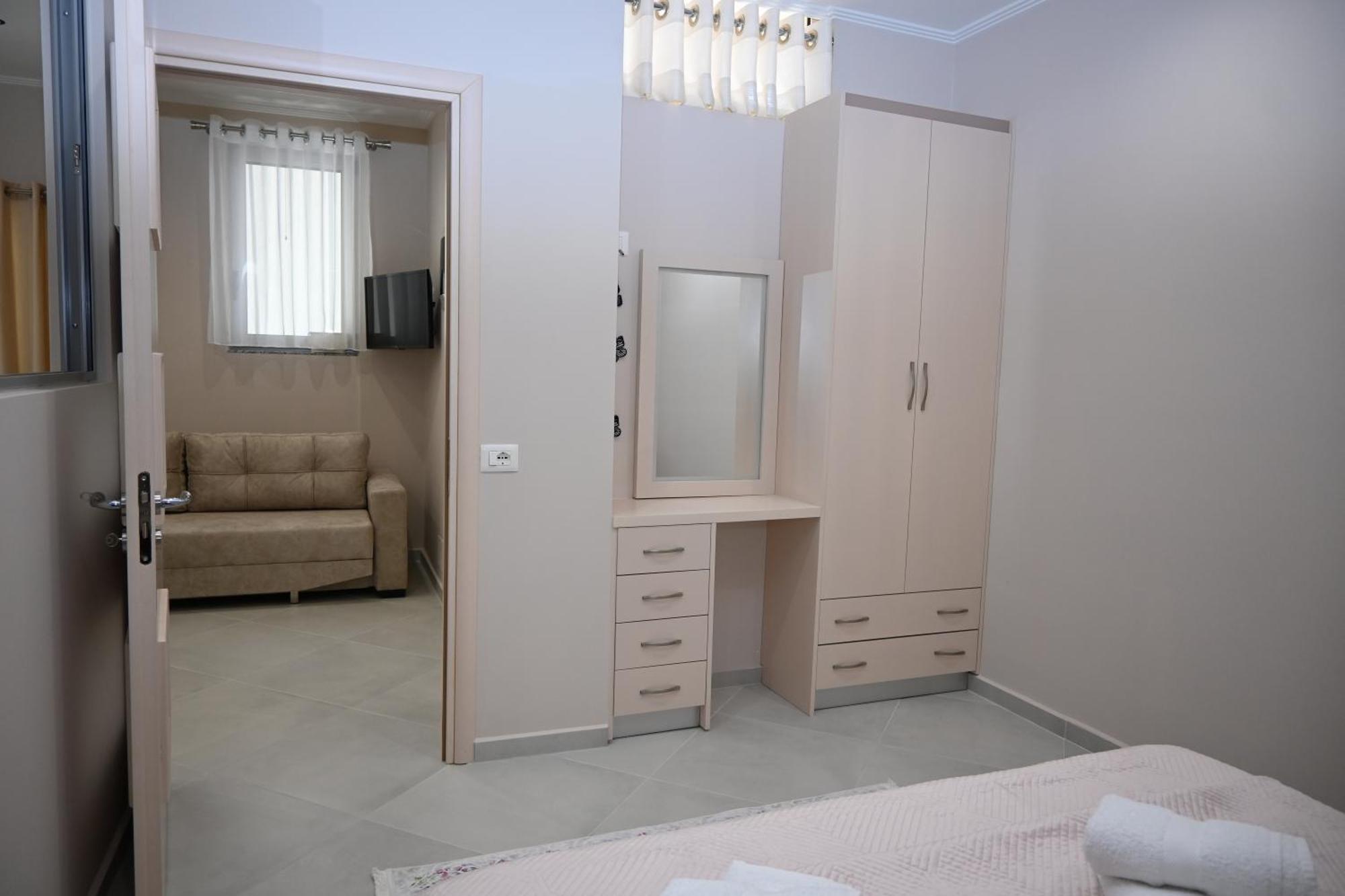 Eleana'S Apartament Саранда Номер фото