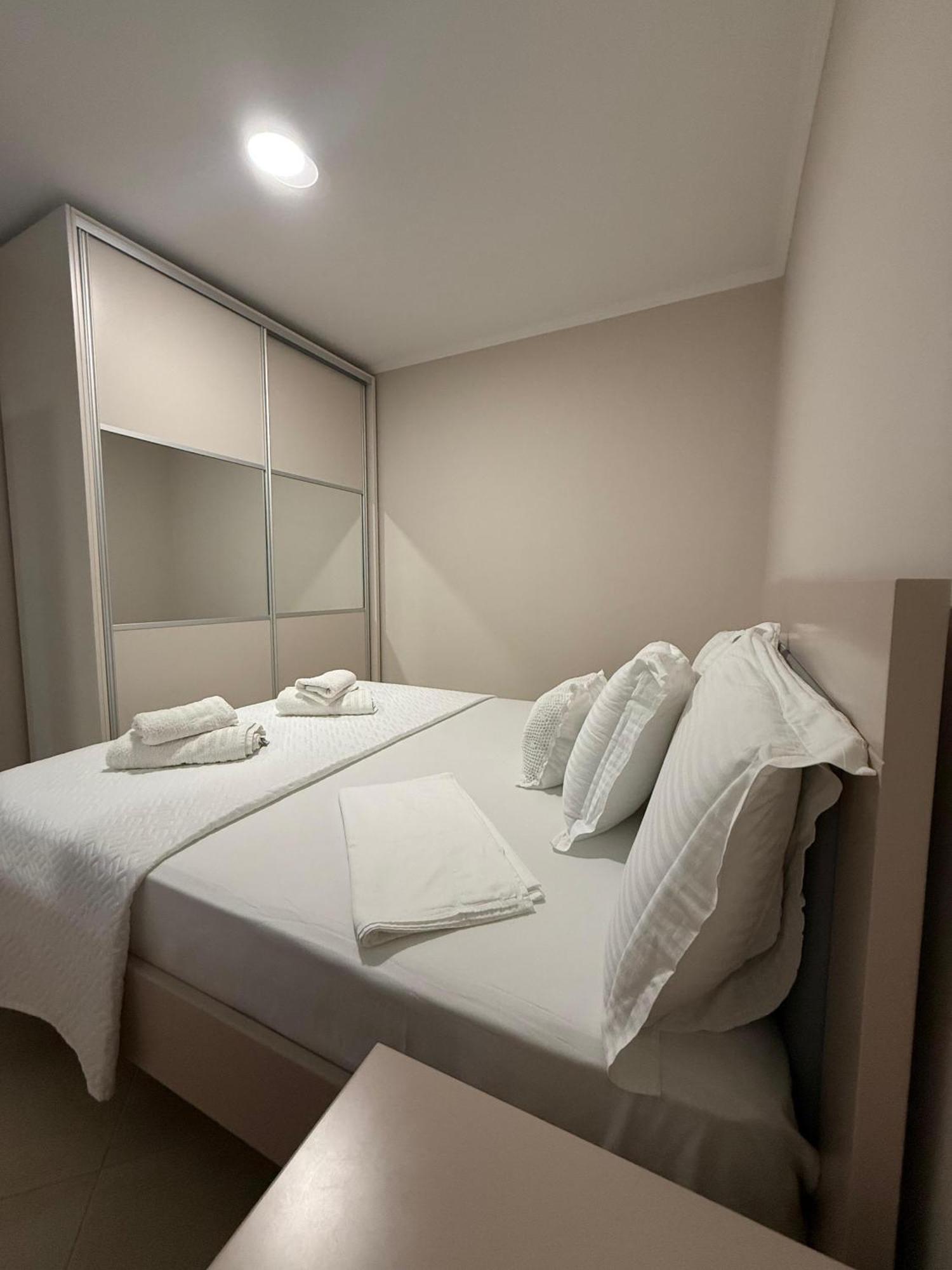 Eleana'S Apartament Саранда Экстерьер фото