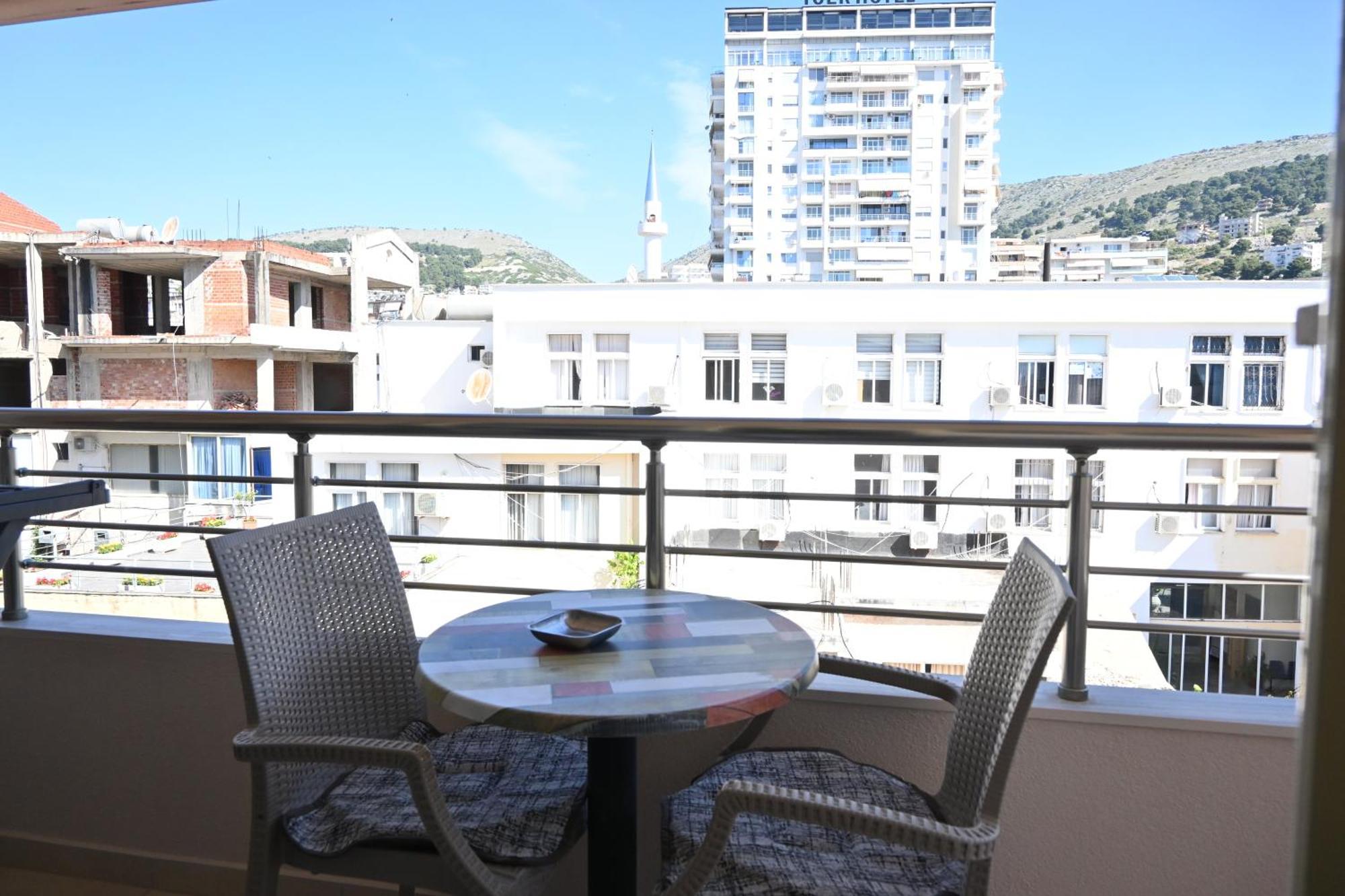 Eleana'S Apartament Саранда Экстерьер фото